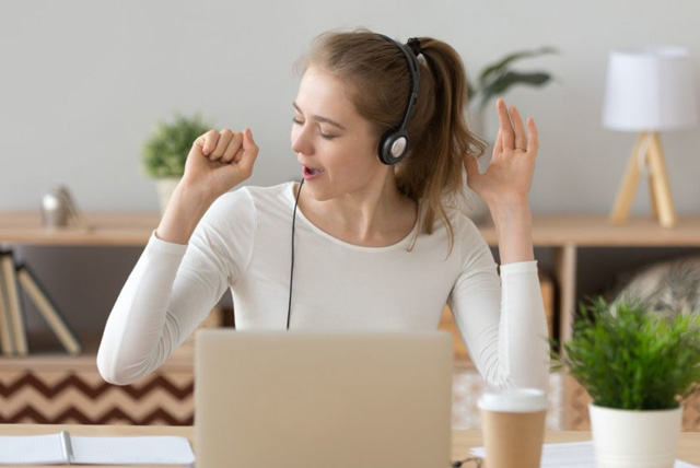 Canto-pop 1 sedinta in Bucuresti